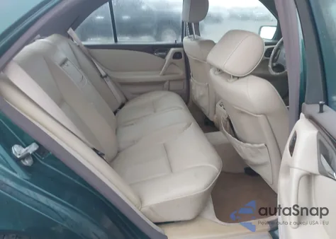 1997 Mercedes-Benz E 320 from USA, damaged, VIN WDBJF55FXVA268163